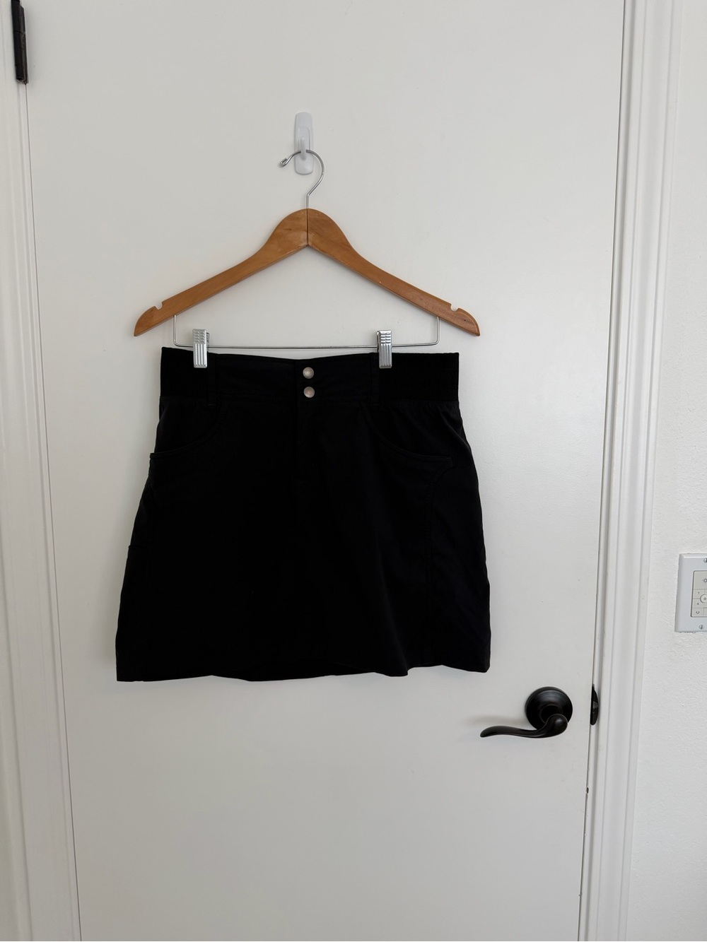 Title Nine athletic Skirt/Skort with attached mesh shorts (Size 10)